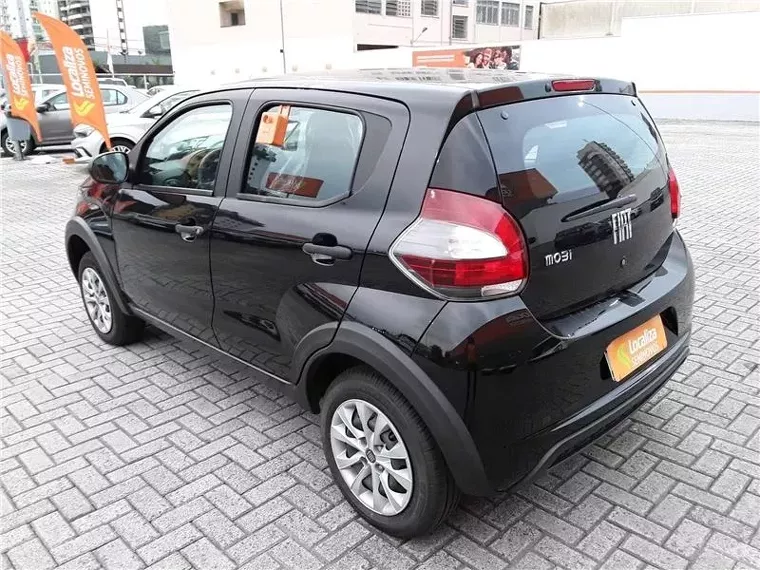 Fiat Mobi Preto 5