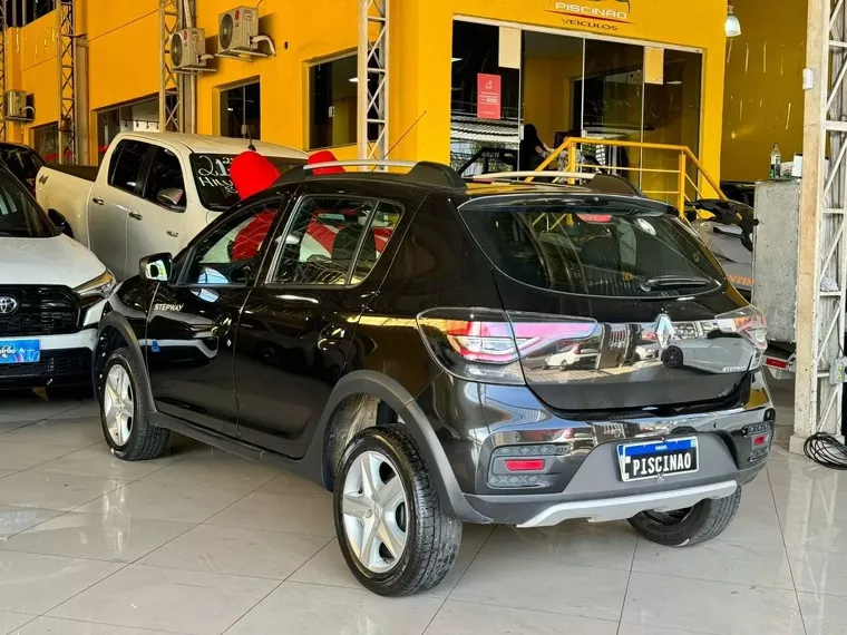 Renault Sandero Preto 11