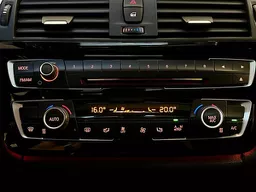 BMW 328i