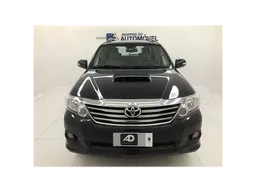 Toyota Hilux SW4