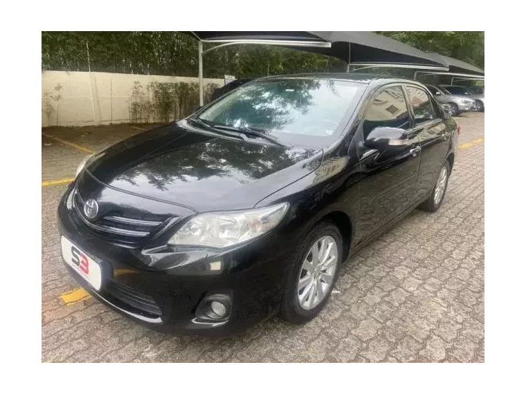 Toyota Corolla Preto 5