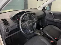 Volkswagen Polo Hatch