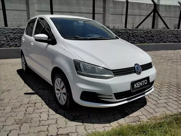 Volkswagen Fox Branco 11