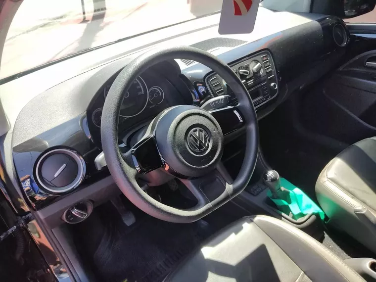 Volkswagen UP Preto 7