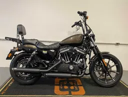 Sportster 883