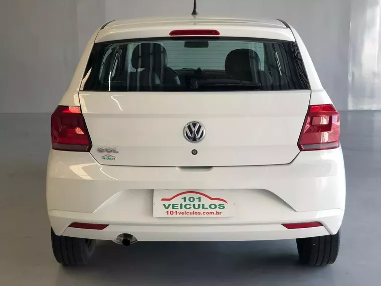 Volkswagen Gol Branco 2