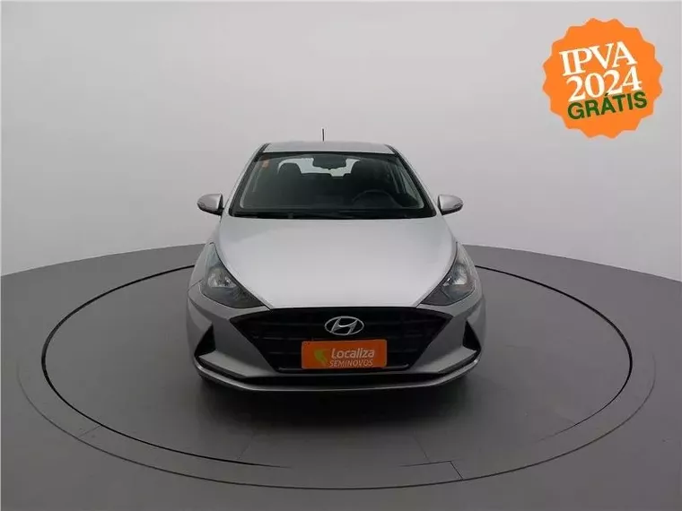 Hyundai HB20 Prata 15