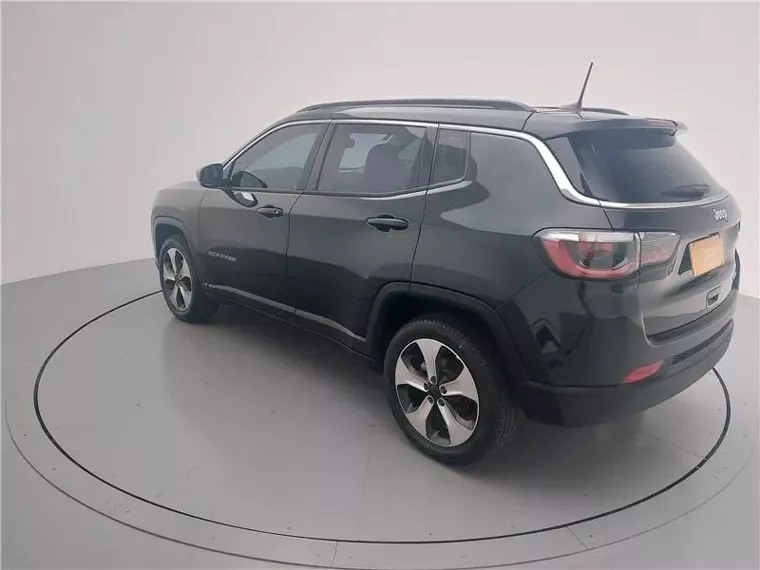 Jeep Compass Preto 18