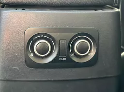 Mitsubishi Pajero Full