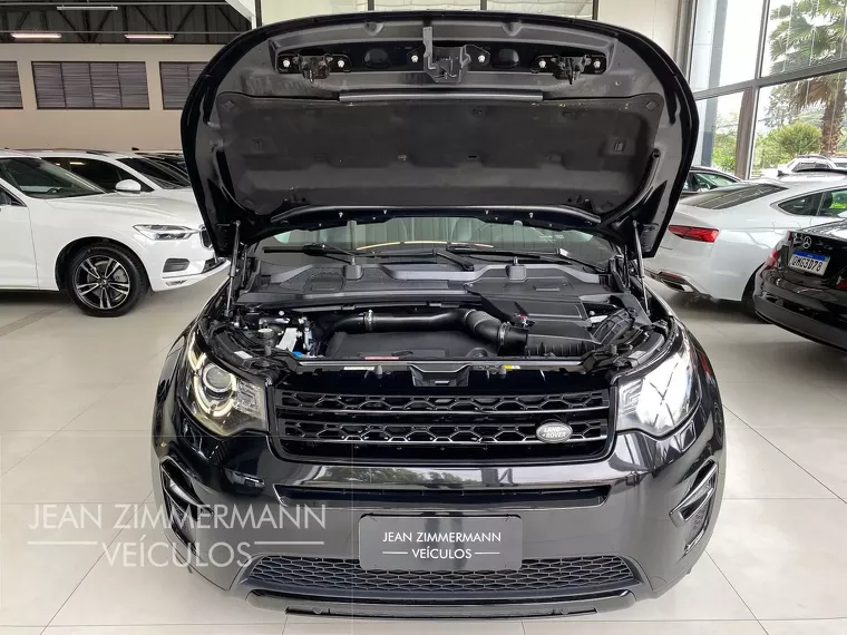 Land Rover Discovery Sport Preto 13