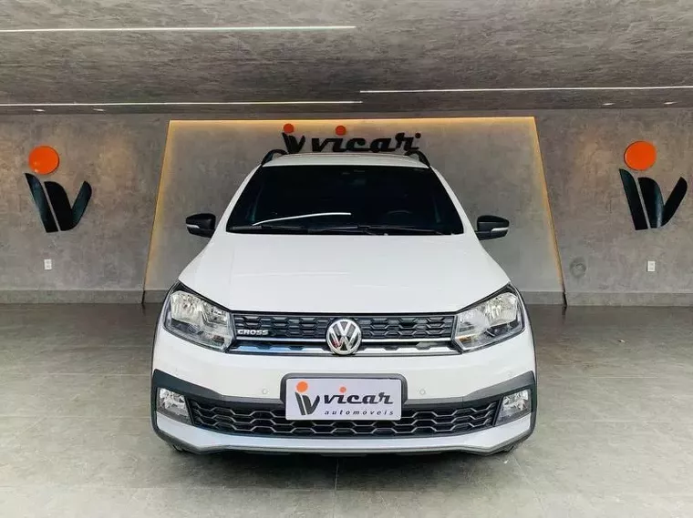 Volkswagen Saveiro Branco 7
