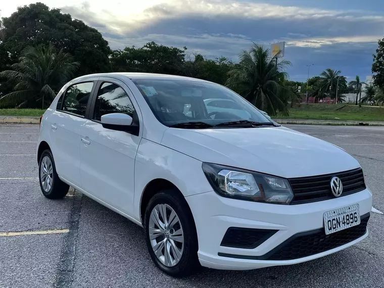 Volkswagen Gol Branco 4