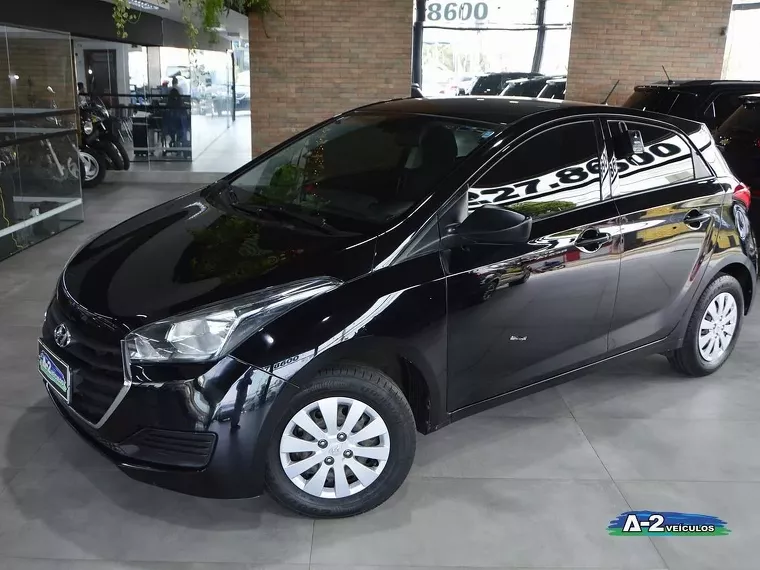 Hyundai HB20 Preto 12