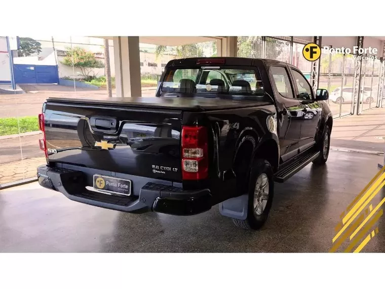 Chevrolet S10 Preto 9