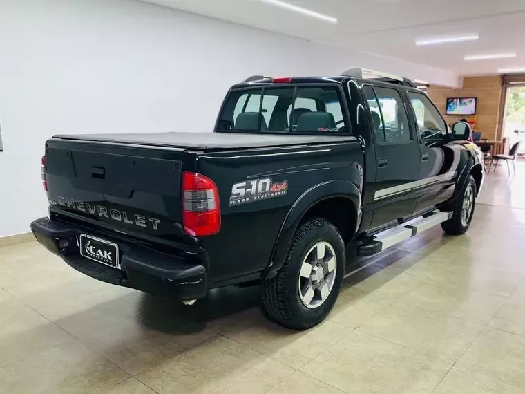 Chevrolet S10 Preto 2