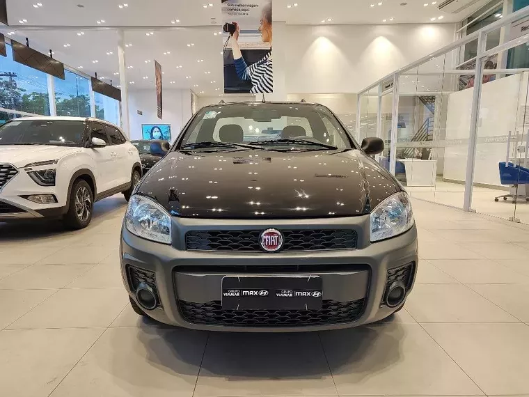 Fiat Strada Preto 13