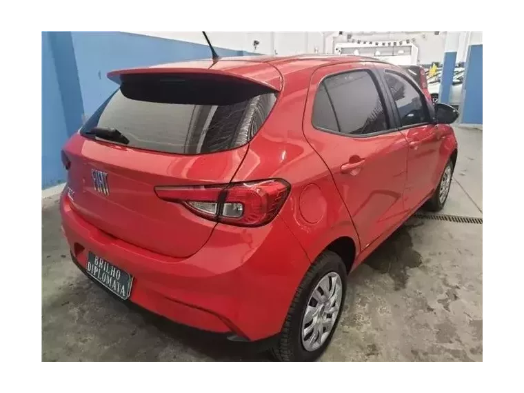 Fiat Argo Vermelho 2