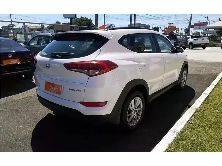 Hyundai Tucson Branco 18