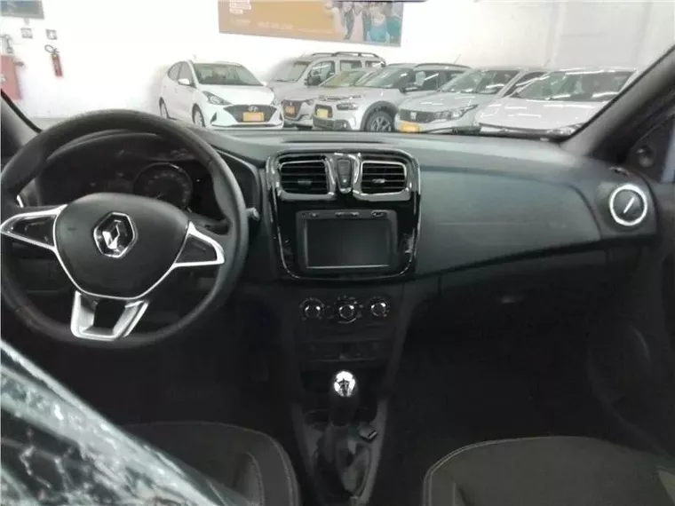 Renault Logan Branco 17