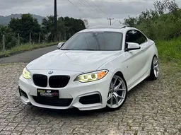 BMW M235i