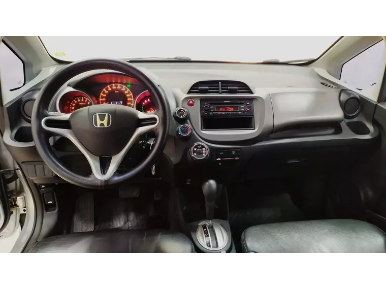 Honda FIT Prata 3