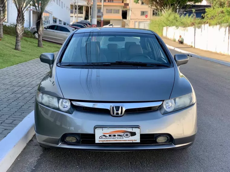 Honda Civic Cinza 7