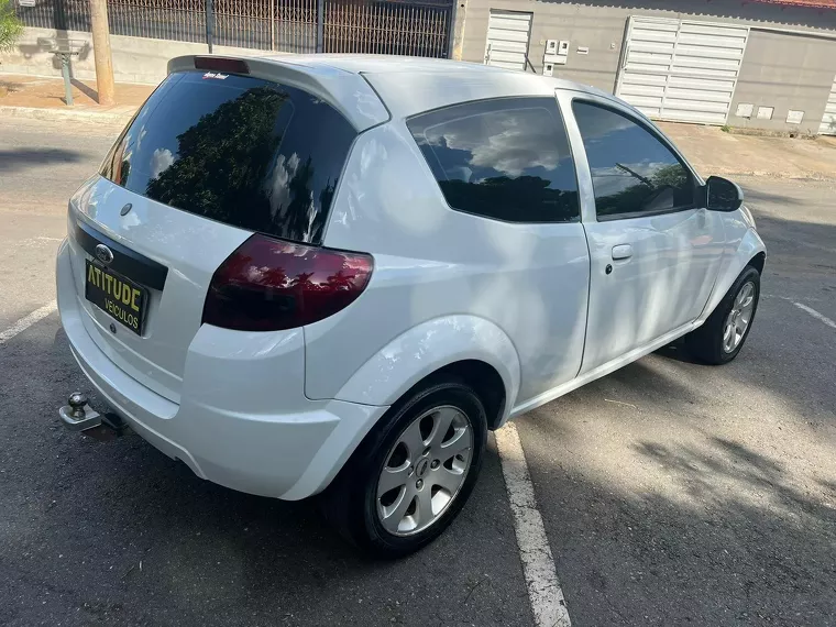 Ford KA Branco 8