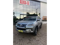Toyota Hilux SW4