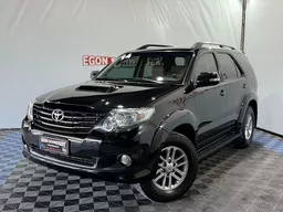 Toyota Hilux SW4