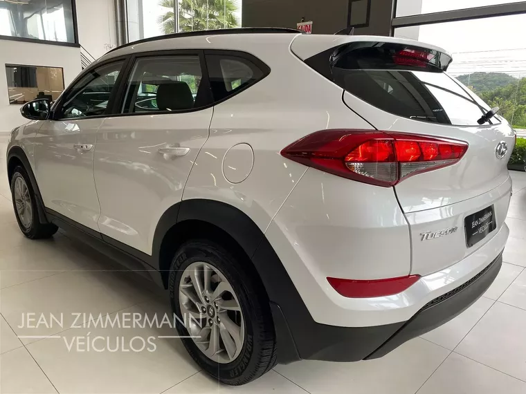 Hyundai Tucson Branco 9