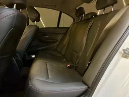 BMW 328i
