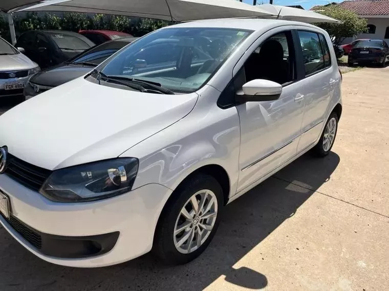 Volkswagen Fox Branco 2