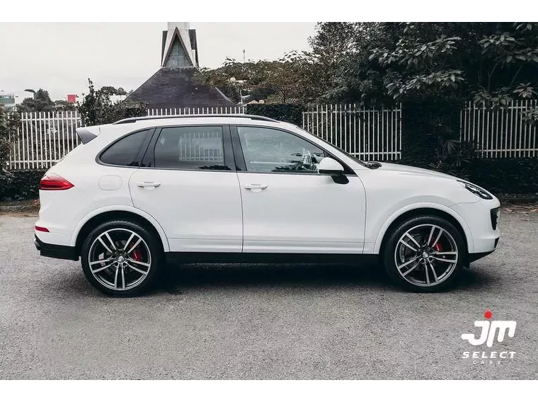 Porsche Cayenne Branco 4