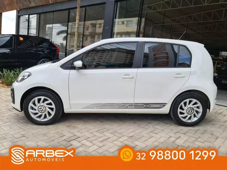 Volkswagen UP Branco 17