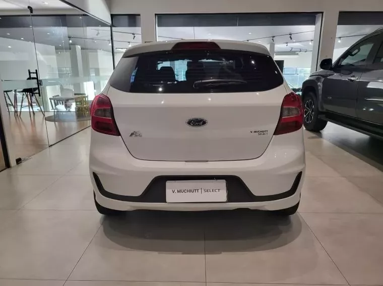 Ford KA Branco 10