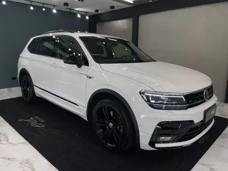 Volkswagen Tiguan Branco 3