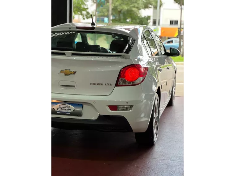 Chevrolet Cruze Branco 7