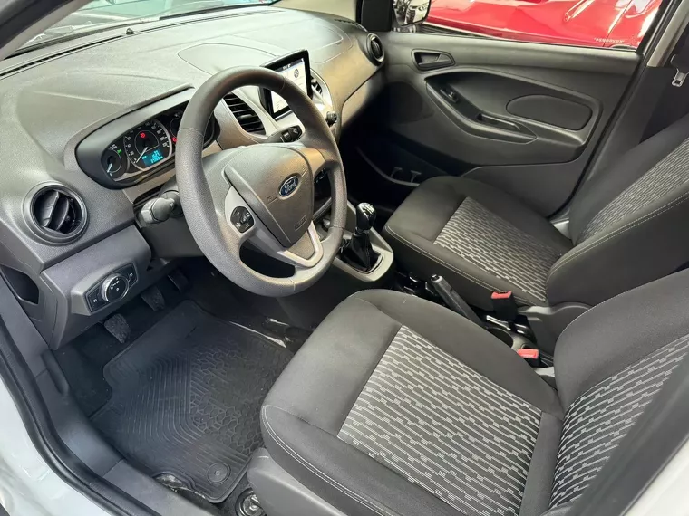 Ford KA Branco 3