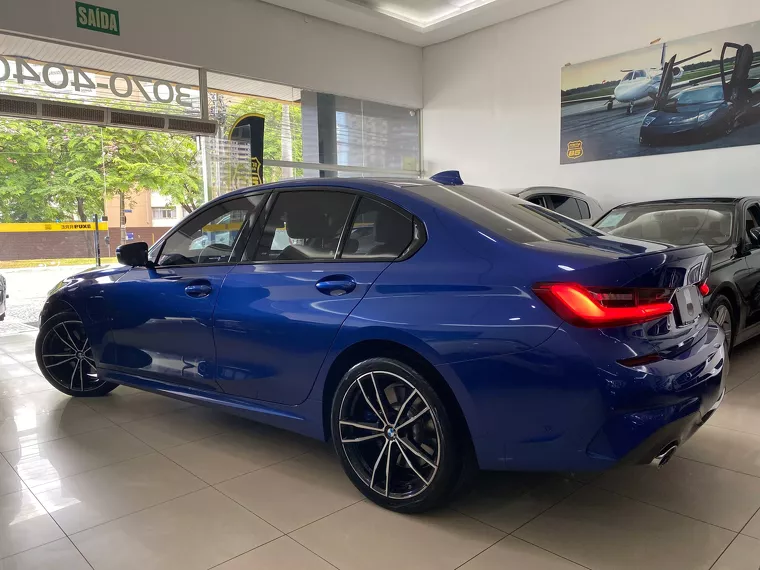 BMW 330e Azul 6