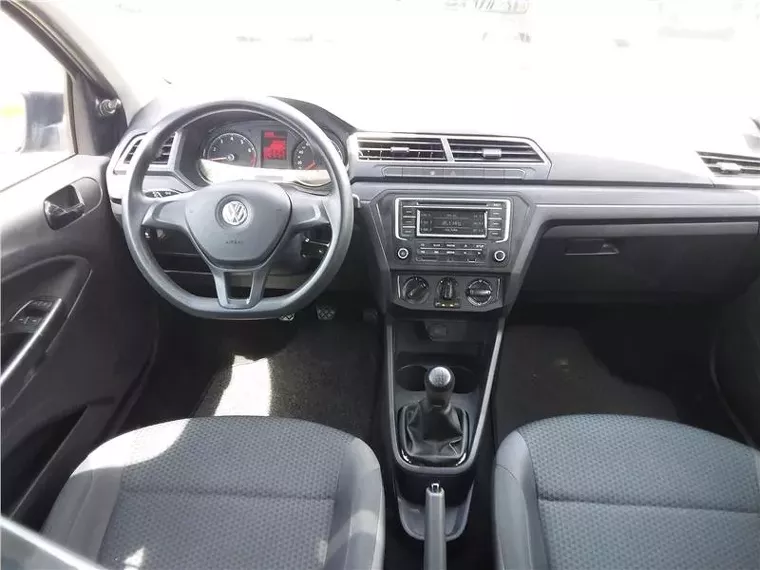 Volkswagen Gol Cinza 6