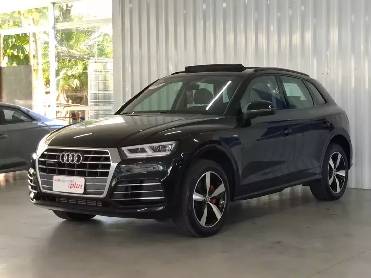 Audi Q5 Preto 9