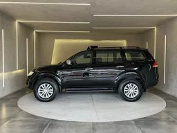 Mitsubishi Pajero Dakar