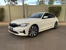 BMW 320i
