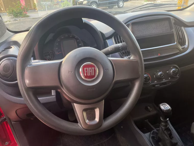 Fiat Uno Vermelho 18