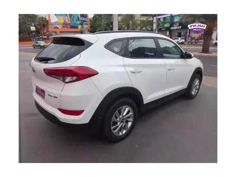 Hyundai Tucson Branco 7