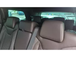 Jeep Commander