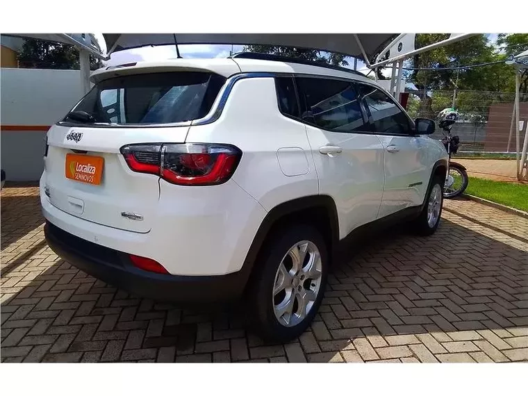 Jeep Compass Branco 14