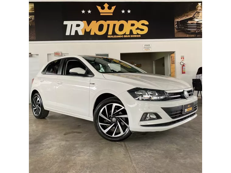 Volkswagen Polo Hatch Branco 1