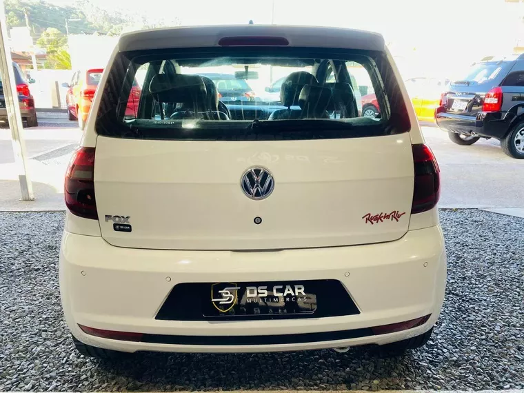 Volkswagen Fox Branco 5