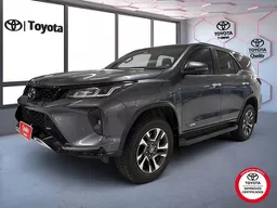 Toyota Hilux SW4